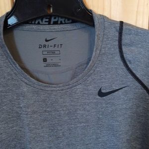 Nike pro cool fitted short sleeve